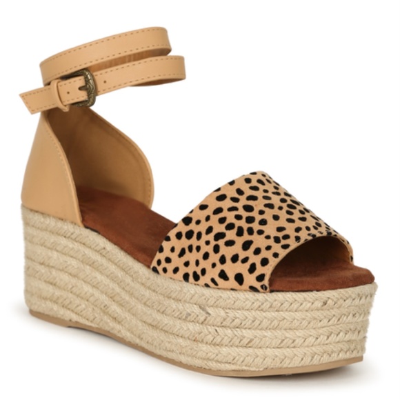 Cheetah Espadrille Platform Sandals - Picture 10 of 13
